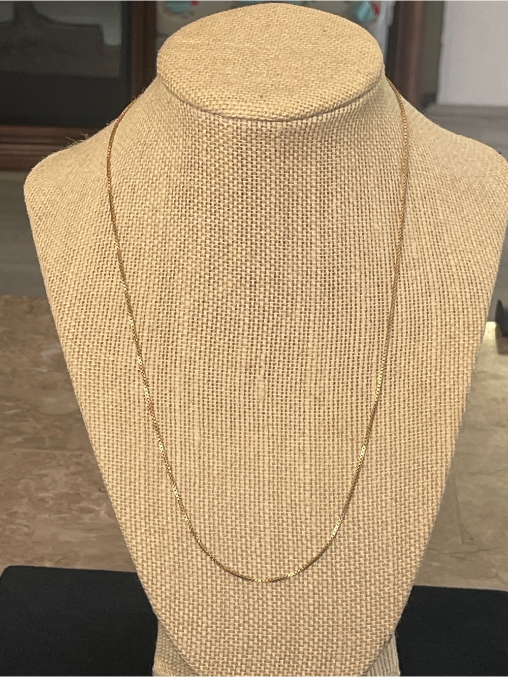 14K solid Box Chain Necklace 18” not hollow solid! - Picture 3 of 5